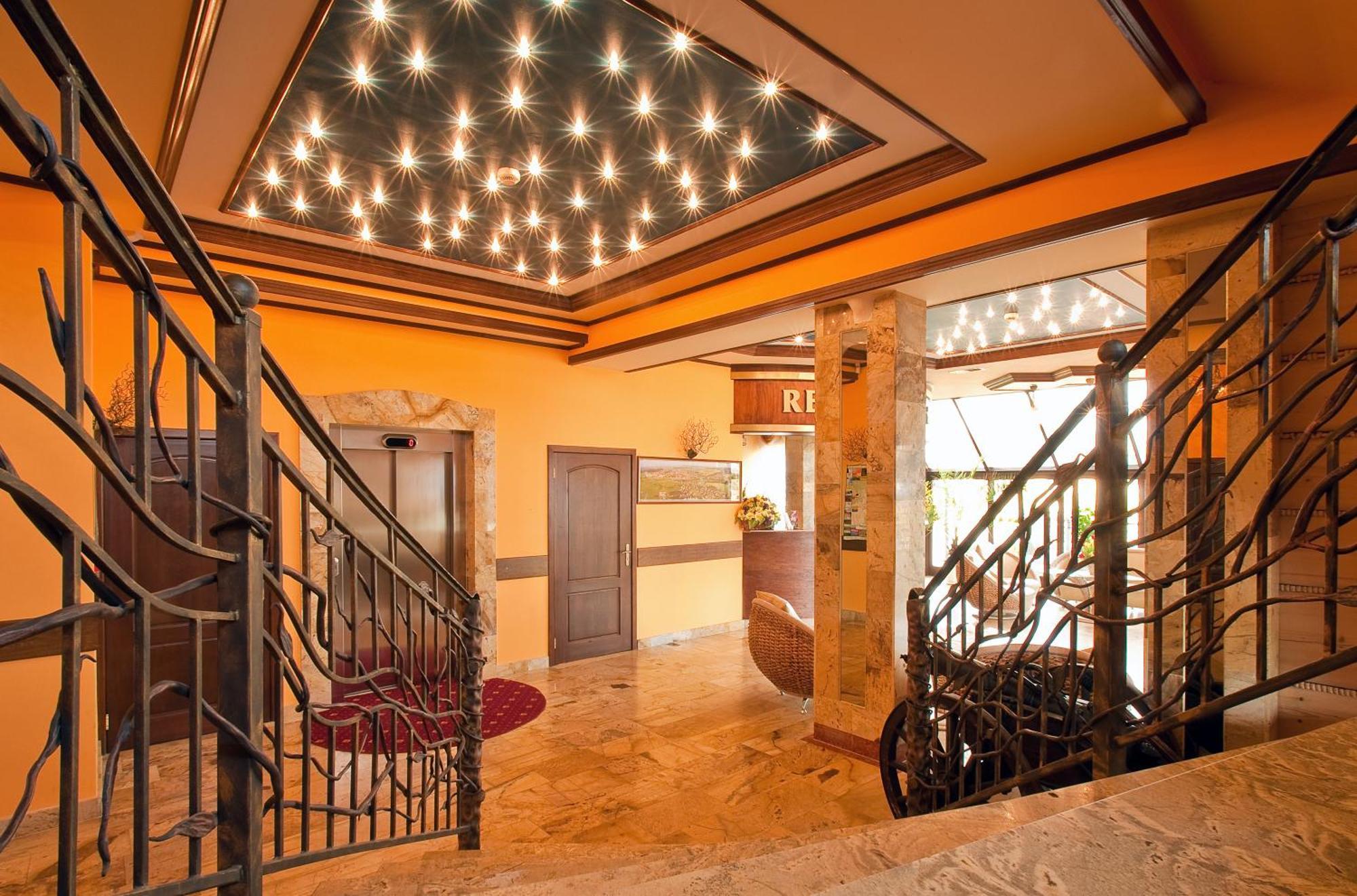 Skalny Dworek Hotel 3*