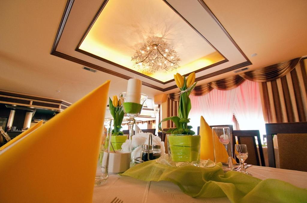 Hotel Skalny Dworek 3*