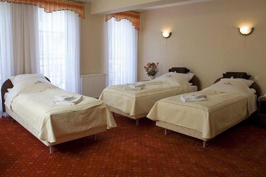 Skalny Dworek Hotel