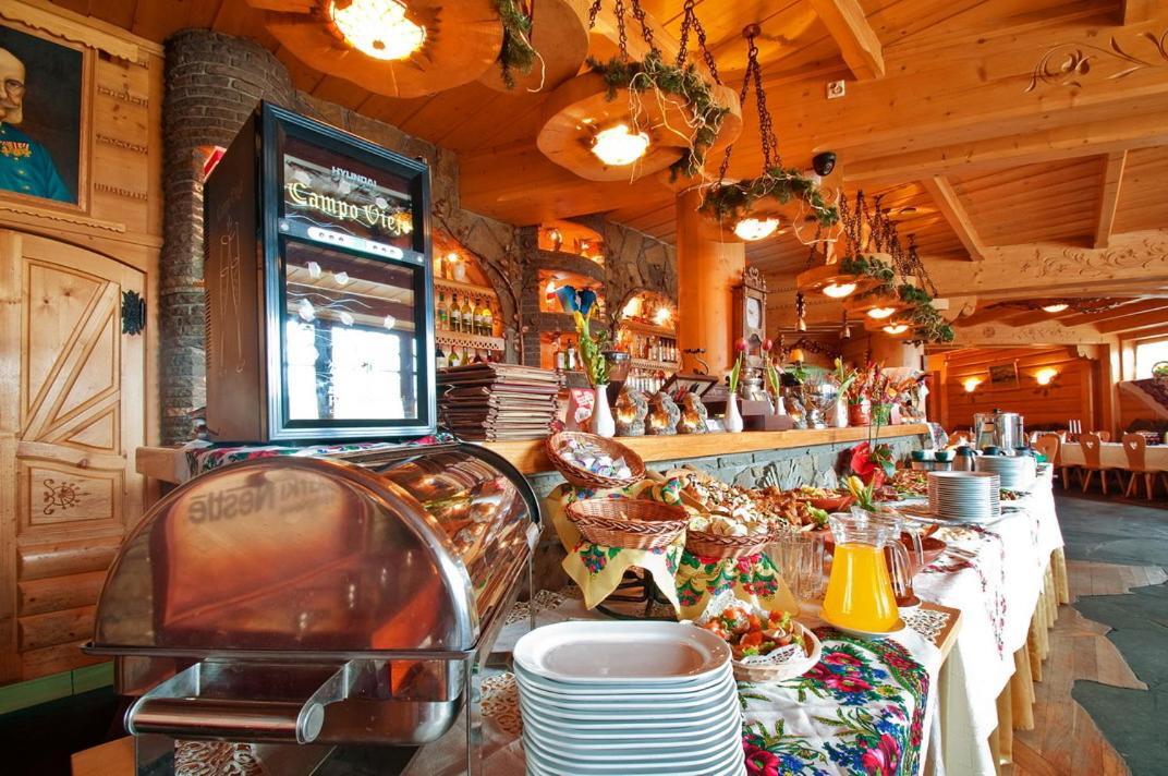 Hotel Skalny Dworek 3*
